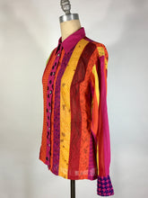 Load image into Gallery viewer, 2000's Y2K Colorful cotton ALPANA BAWA shirt with OOAK hand-drawings size Medium