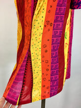 Load image into Gallery viewer, 2000's Y2K Colorful cotton ALPANA BAWA shirt with OOAK hand-drawings size Medium