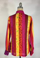 Load image into Gallery viewer, 2000's Y2K Colorful cotton ALPANA BAWA shirt with OOAK hand-drawings size Medium
