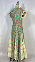 Load image into Gallery viewer, 1950's VIVID unique homemade yellow paisley cotton dress w/full skirt size Medium