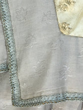 Load image into Gallery viewer, Edwardian 1900's MUSEUM QUALITY silk jacquard afternoon blouse with lace