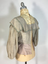 Load image into Gallery viewer, Edwardian 1900's MUSEUM QUALITY silk jacquard afternoon blouse with lace
