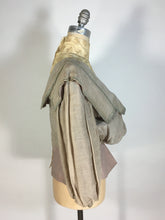 Load image into Gallery viewer, Edwardian 1900's MUSEUM QUALITY silk jacquard afternoon blouse with lace