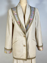 Load image into Gallery viewer, 1970's-1980's KOOS VAN DEN AKKER cotton seersucker Blazer & Skirt set 8
