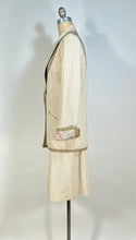 Load image into Gallery viewer, 1970's-1980's KOOS VAN DEN AKKER cotton seersucker Blazer & Skirt set 8