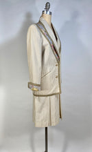 Load image into Gallery viewer, 1970's-1980's KOOS VAN DEN AKKER cotton seersucker Blazer & Skirt set 8