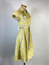 Load image into Gallery viewer, 1960's COTTON yellow & grey check plaid shirtdress with belt Petite-size