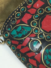 Load image into Gallery viewer, 1970’s Bohemian mini stone chip and metal pouch necklace