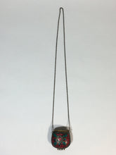 Load image into Gallery viewer, 1970’s Bohemian mini stone chip and metal pouch necklace