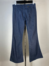 Load image into Gallery viewer, 1970&#39;s RARE low waist button fly UNWORN Lee bell bottom denim jeans 29&quot;w

