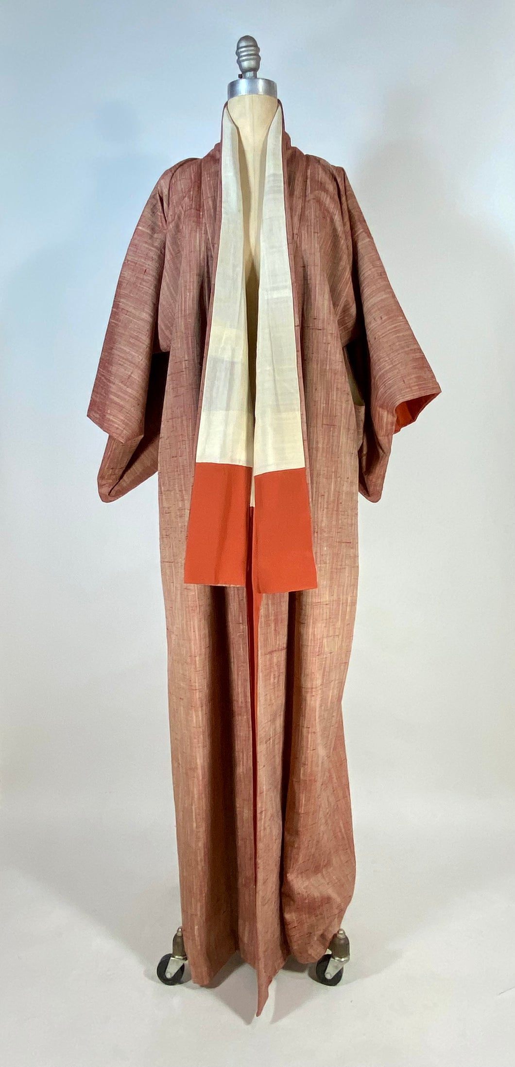Vintage HAND-SEWN Brick red & gold raw slub silk Japanese Iromuji kimono robe cover-up