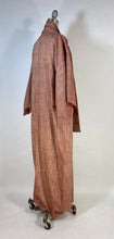 Load image into Gallery viewer, Vintage HAND-SEWN Brick red &amp; gold raw slub silk Japanese Iromuji kimono robe cover-up
