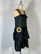 Load image into Gallery viewer, 1920&#39;s Black silk drop waist flapper dress w/ribbon-work size XS
