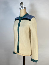 Load image into Gallery viewer, 1990&#39;s detailed knit wool cardigan sweater by CONCEPTS Susan Bristol size Small
