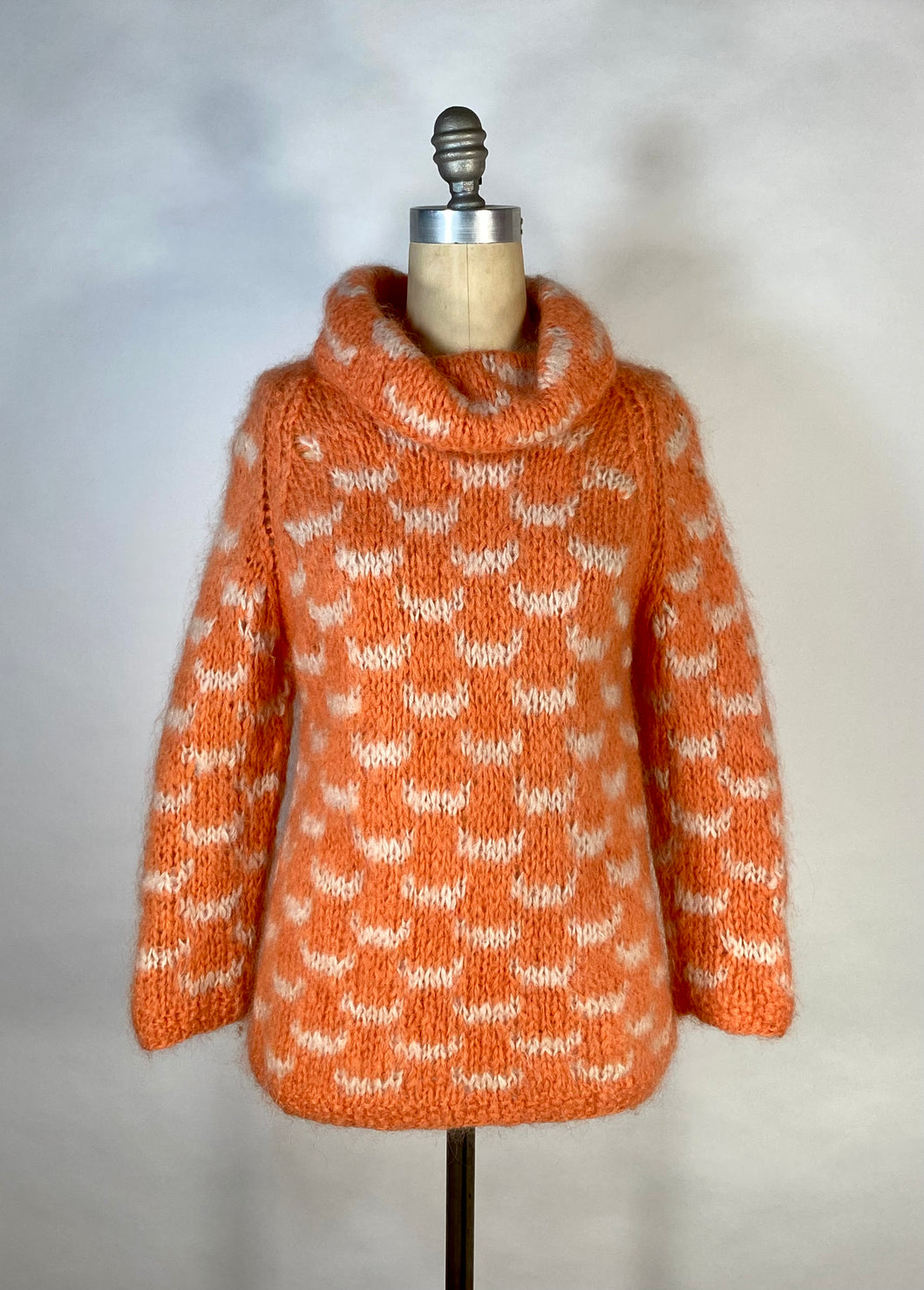 1950's - 1960's Peach & Cream oversized MOHAIR sweater Saks Fifth Avenue