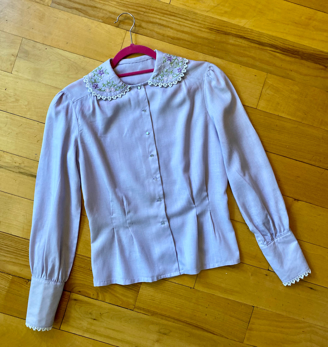 Vintage 1980's pale lilac purple cotton blend blouse with hand-embroidered collar details