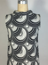 Load image into Gallery viewer, 1960&#39;s Black+White OPTICAL PRINT dress w/hem lattice detail by Martin&#39;s
