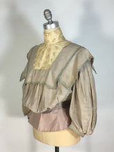 Load image into Gallery viewer, Edwardian 1900&#39;s MUSEUM QUALITY silk jacquard afternoon blouse with lace
