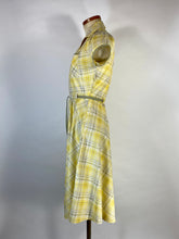 Load image into Gallery viewer, 1960&#39;s COTTON yellow &amp; grey check plaid shirtdress with belt Petite-size
