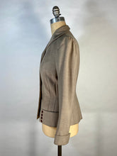 Load image into Gallery viewer, 1940&#39;s TAILORED beige tan wool blazer suit jacket size Small to Medium NEAR MINT condition
