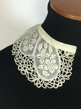 Load image into Gallery viewer, Antique Edwardian handmade Ivory lace Peter Pan or Bertha style collar &amp; cuffs
